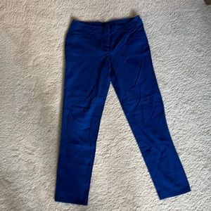 Anne Klein pants. Size 6. Pre owned.